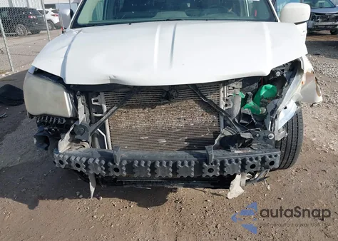 2011 Chrysler Town & Country Touring from USA, damaged, VIN 2A4RR5DG3BR612892